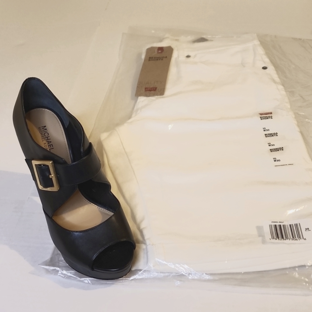 Levi's | Bermuda Shorts